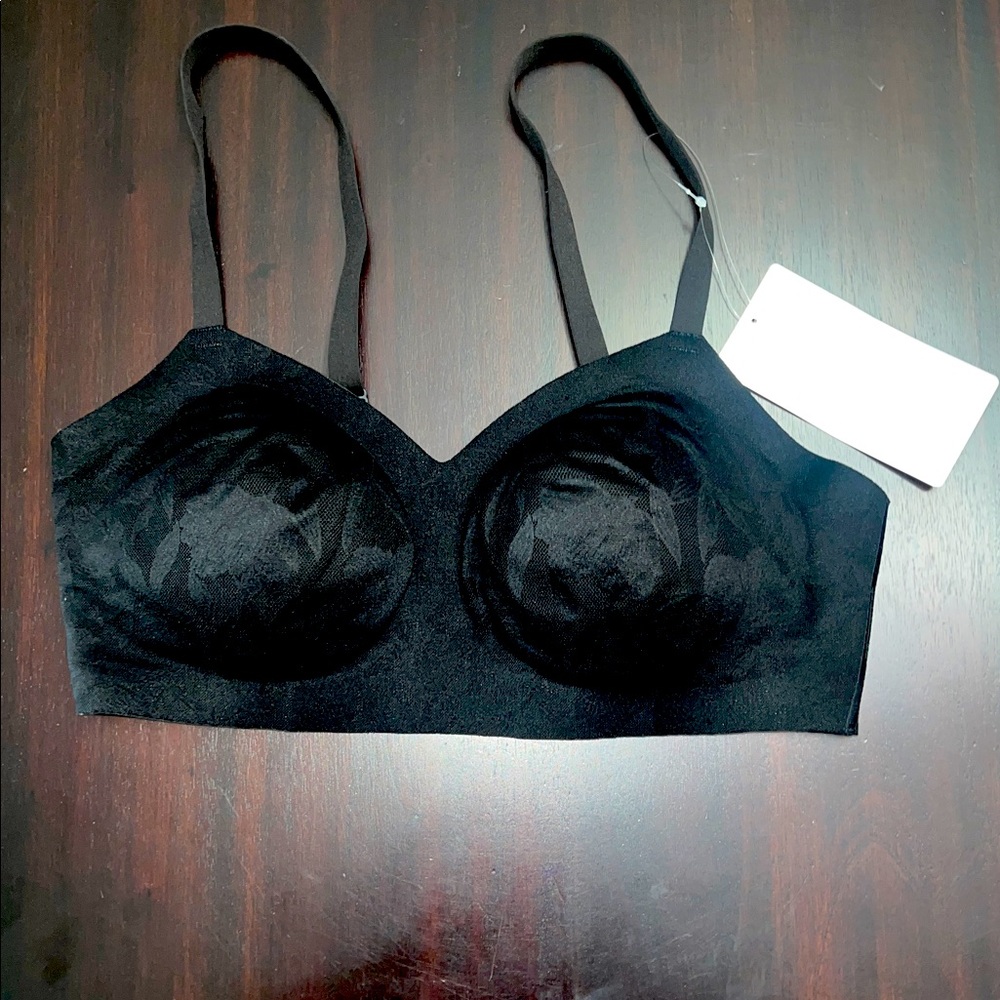 NWT Athleta Ritual Lace Adjustable Bra Size Large